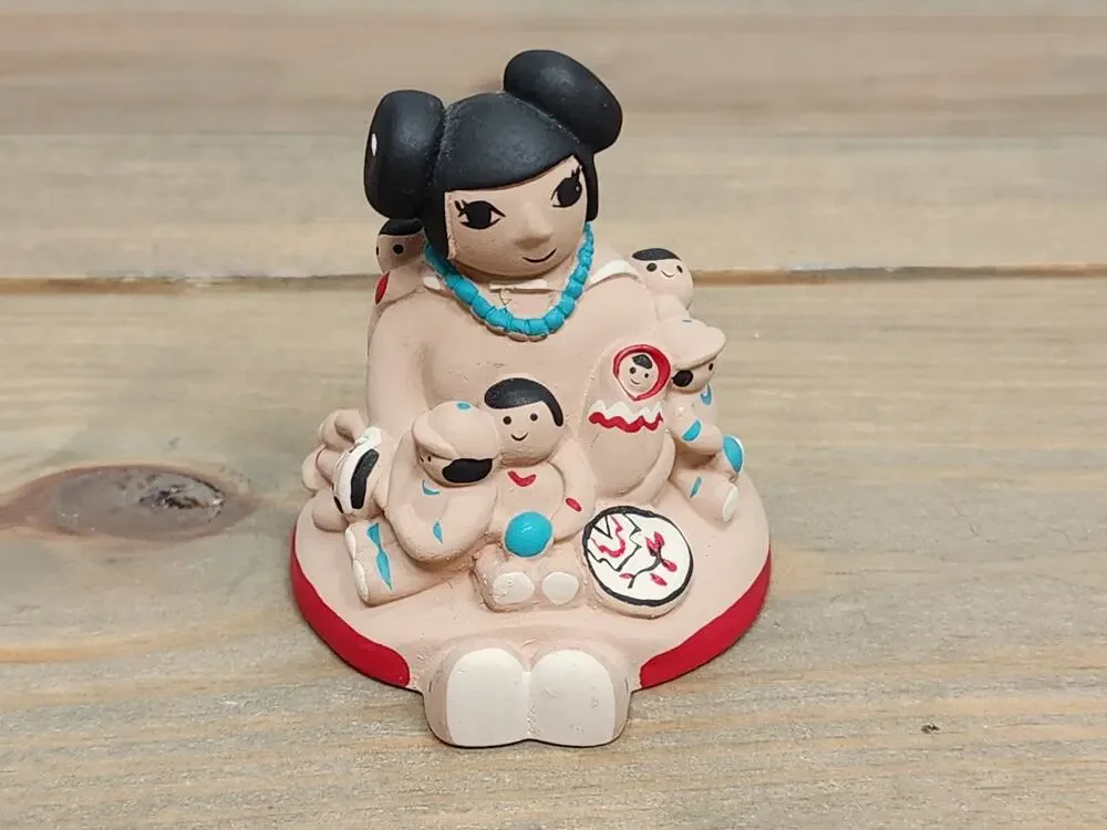 1991 Cleo Teissedre Storyteller Girl with Dolls Kids Pottery Figure Navajo